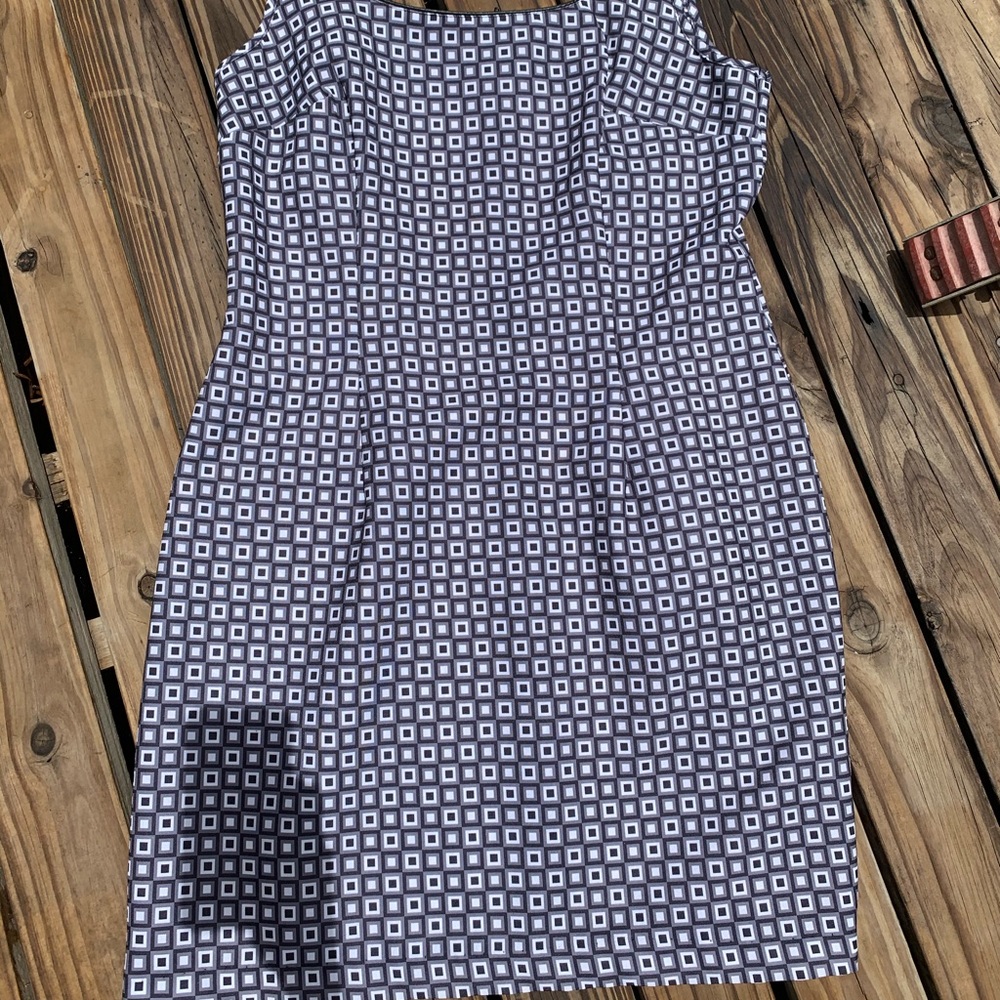Dress - Picture 2 of 4